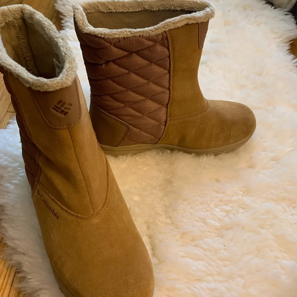 Columbia winter boots - Picture 2 of 2